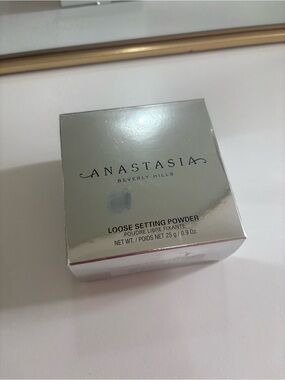 Anastasia Beverly Hills Loose Setting Powder - TRANSLUCENT